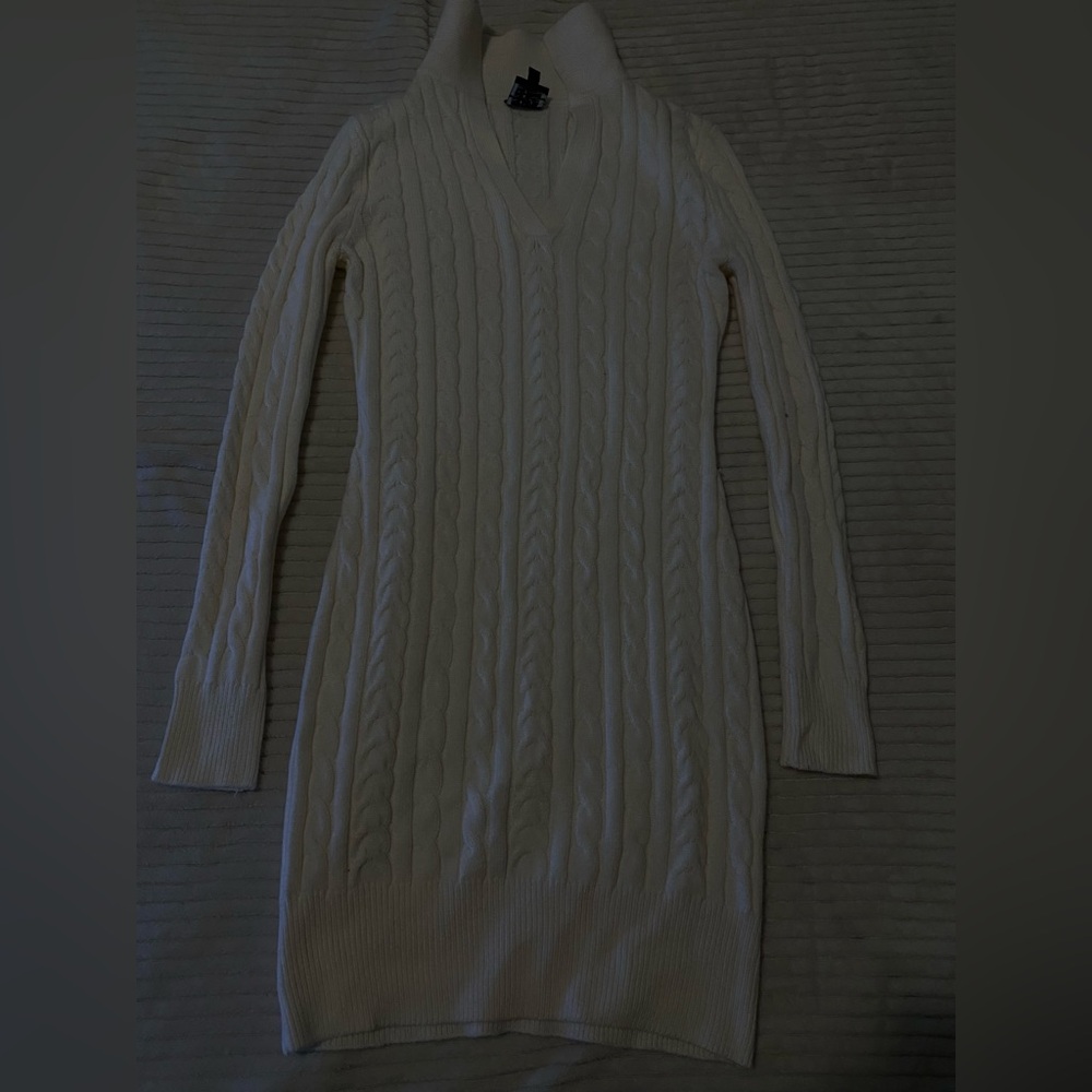 Elegant Cream Cable Knit short dress